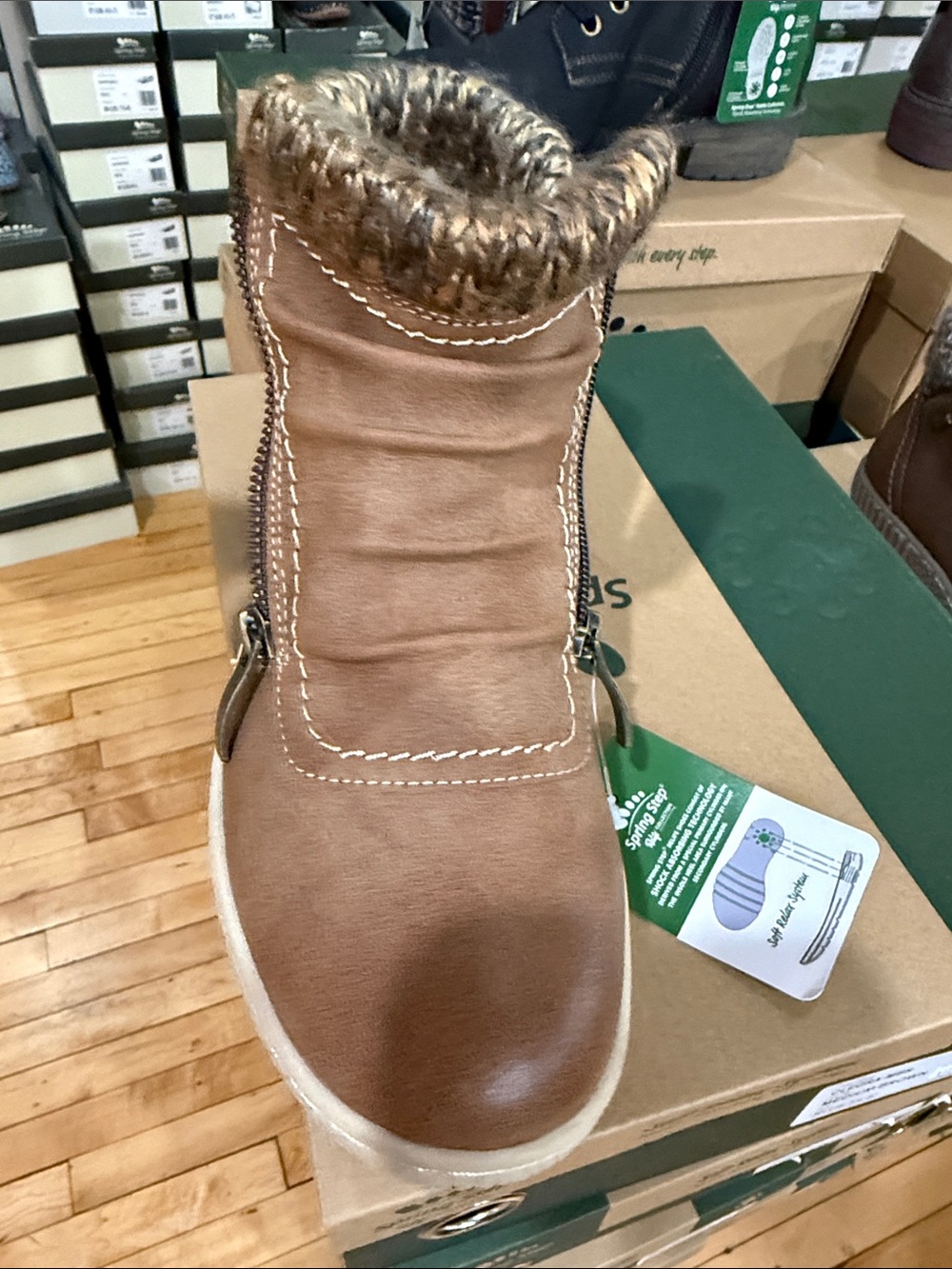Winter Boots - Picture 5 of 5